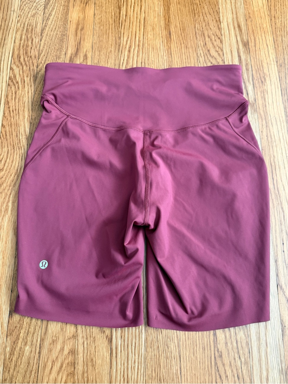 Lululemon wine color workout athletic shorts 10